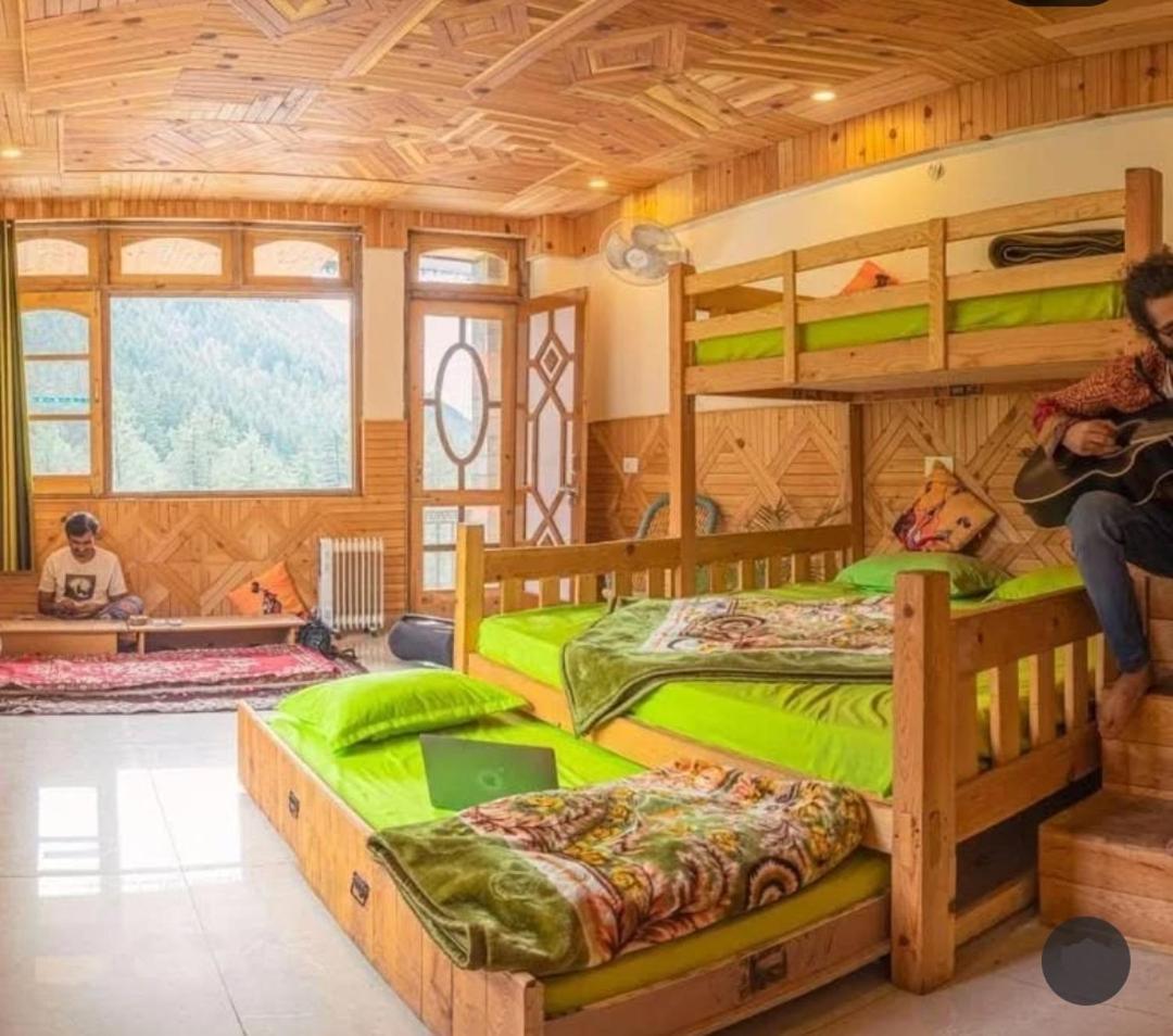Chalo Chhalal Hotel & Cafe Kasol Ngoại thất bức ảnh